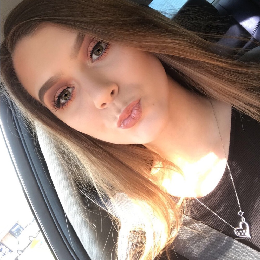 Meet your Posher, Sarah